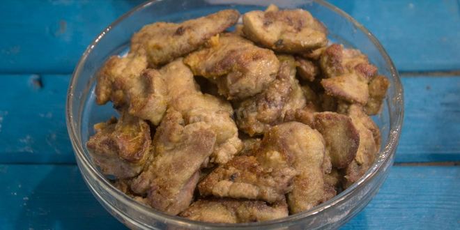 Рецепт куриной печени с яблоками