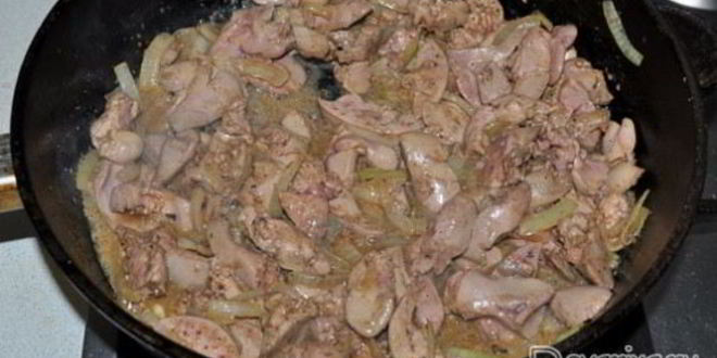 Рецепт печени куриной в сметане