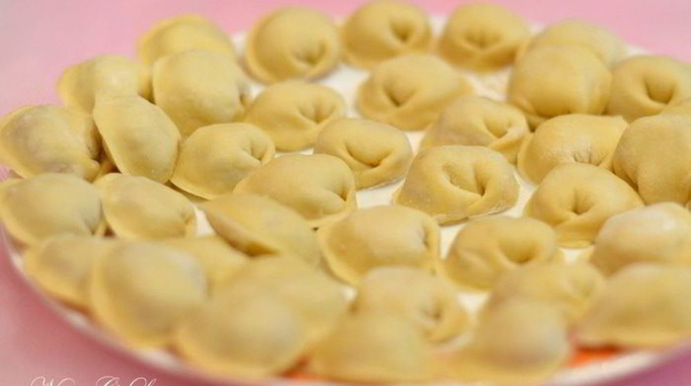 Как приготовить очень вкусные пельмени по-домашнему