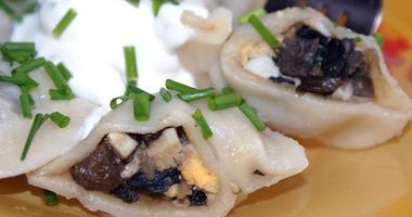 Рецепт Пельменей с сухими грибами и яйцом