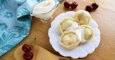 Рецепт Пельменей с вишней и творогом