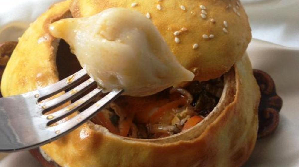 Как приготовить пельмени в горшочках