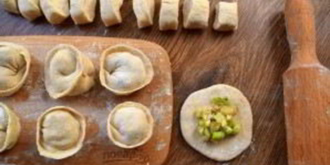 Рецепт вегетарианских пельменей с кабачками