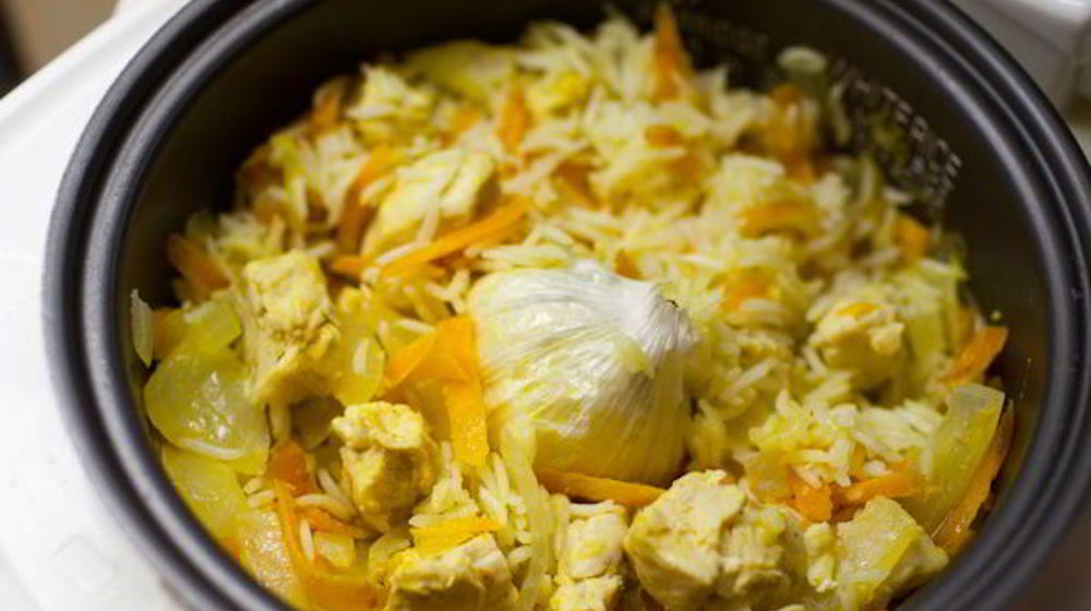Как приготовить ароматный плов в мультиварке