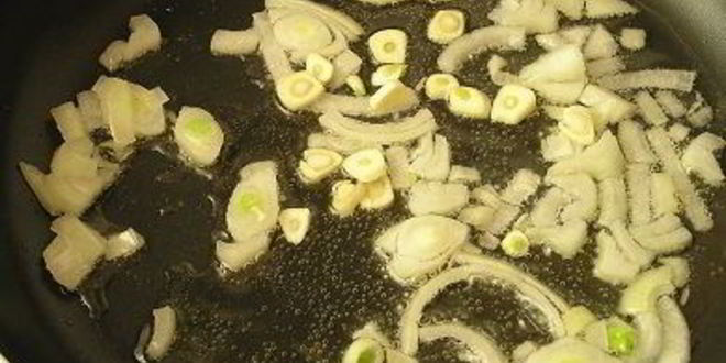 Рецепт плова с мидиями и шалфеем