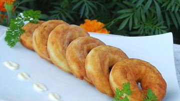 Рецепт Праздничного картофельного гарнира Крученики