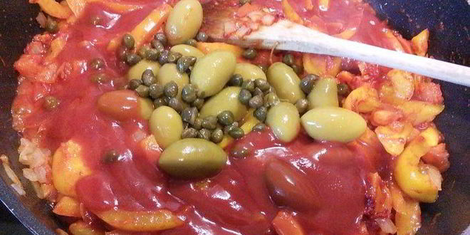 Рецепт летнего овощного рагу с фасолью и лососем