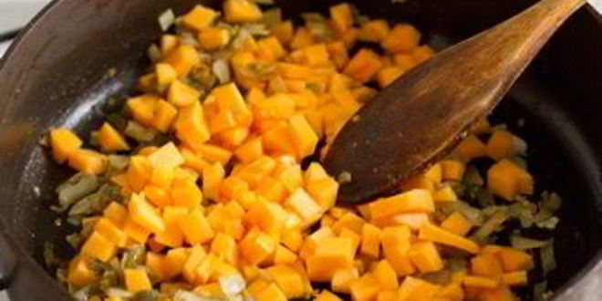 Рецепт острого рагу из курицы с тыквой