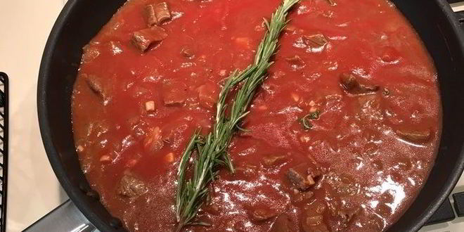 Рецепт рагу из белой фасоли с говядиной и пряными травами