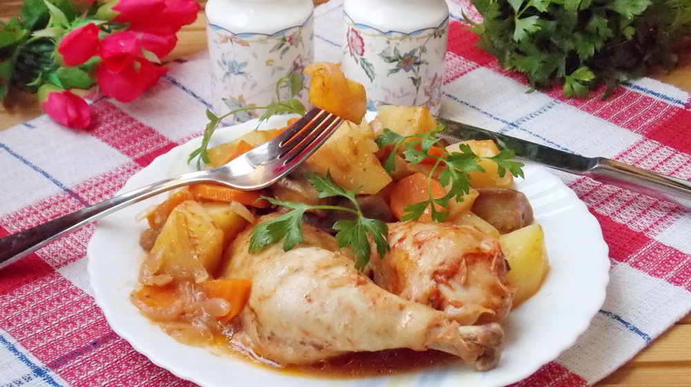 Как приготовить рагу из курицы с баклажанами в рукаве