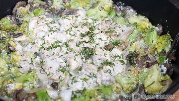 Рецепт Рагу из минтая с шампиньонами и брокколи