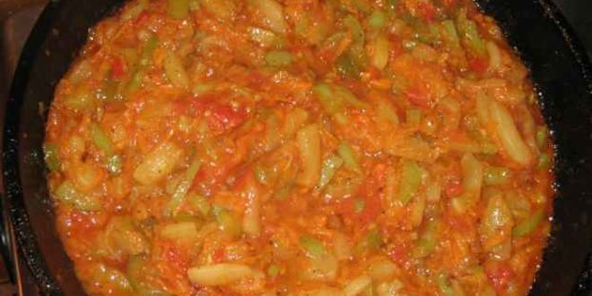 Рецепт рагу овощного с картофельным пюре