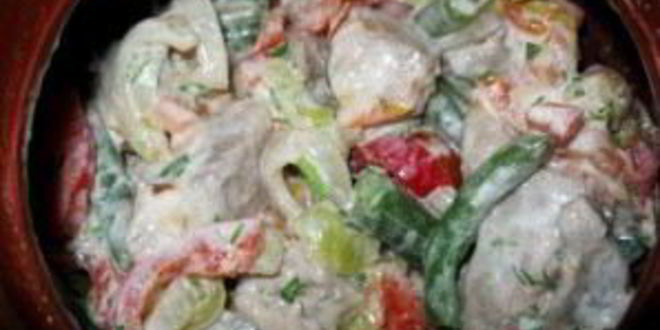 Рецепт рагу с мясом и стручковой фасолью в горшочке