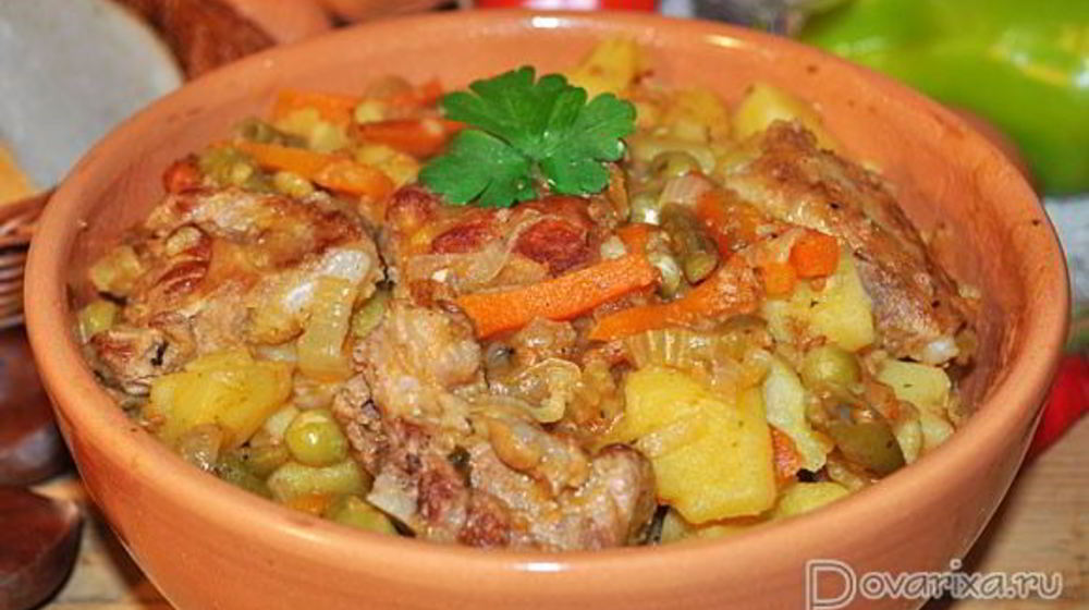 Как приготовить рагу со свиными ребрышками