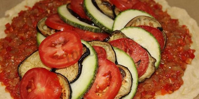 Рецепт рататуя на хрустящей галете