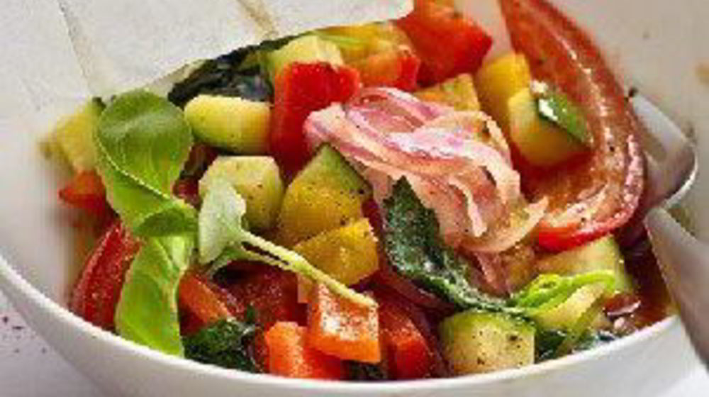 Как приготовить рататуй с миндально-чесночным соусом