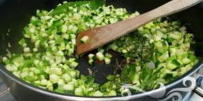 Рецепт рататуя с яйцом