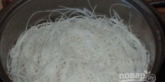 Рецепт рисовой лапши с овощами и морепродуктами