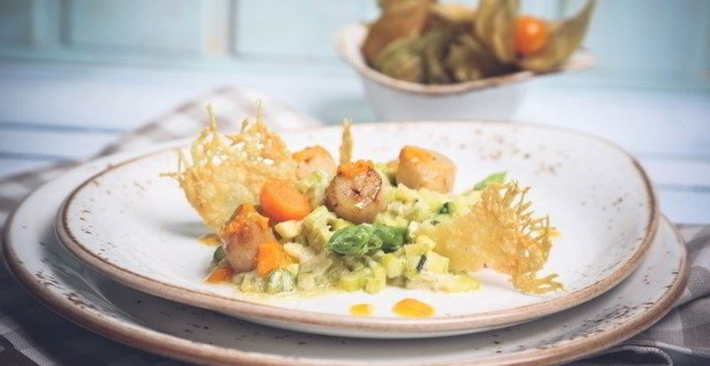 Рецепт ризотто с сельдереем, ветчиной и пармезаном