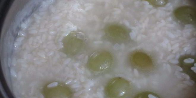 Рецепт ризотто с горгонзолой и виноградом