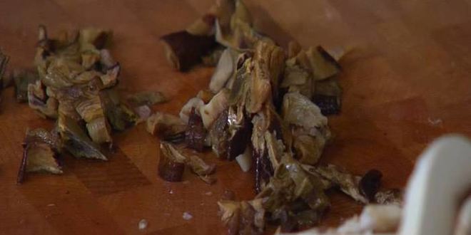 Рецепт ризотто с грибами, капустой кале и беконом