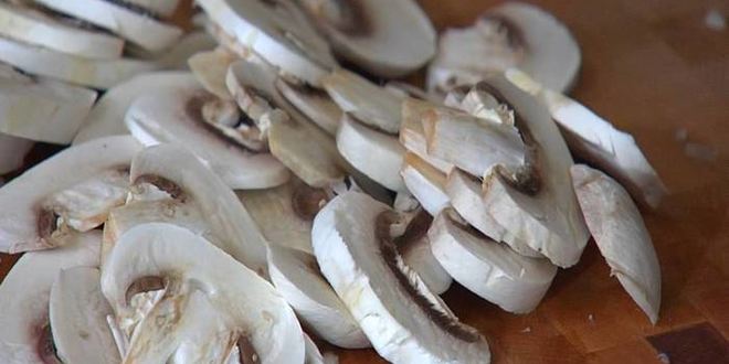 Рецепт ризотто с грибами, капустой кале и беконом