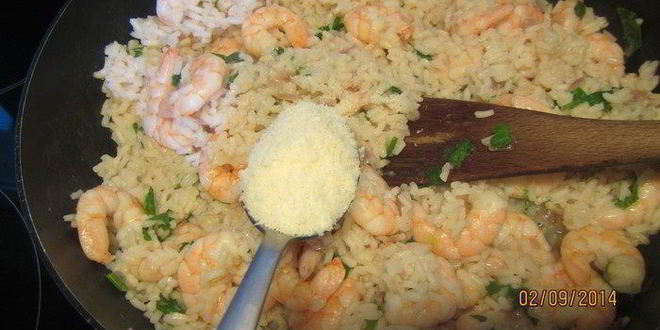 Рецепт ризотто с креветками и ароматными травами
