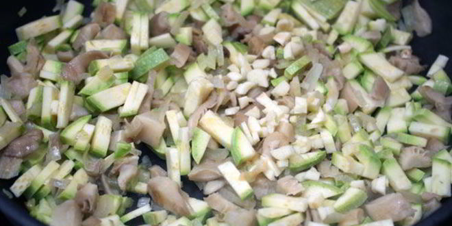 Рецепт зеленого ризотто с грибами