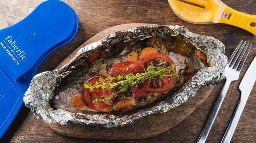 Как приготовить форель под сливочно-овощным соусом