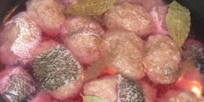 Рецепт гефилте-фиша — рыбы фаршированной по-еврейски