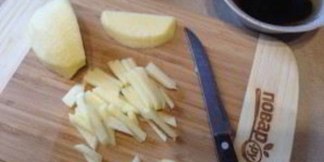 Рецепт креветок с рисом, яблоком и черносливом