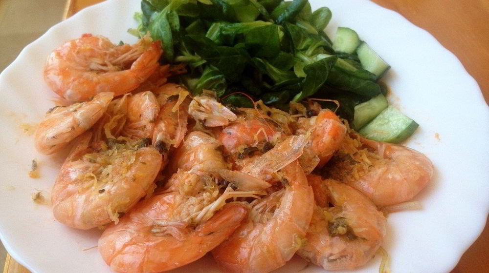 Как приготовить лимонных креветок