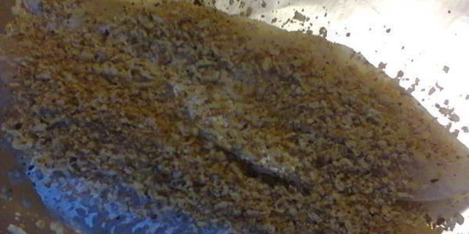 Рецепт рыбки запеченной в ореховой панировке