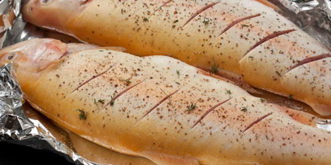 Рецепт янтарной форели запеченной с луком