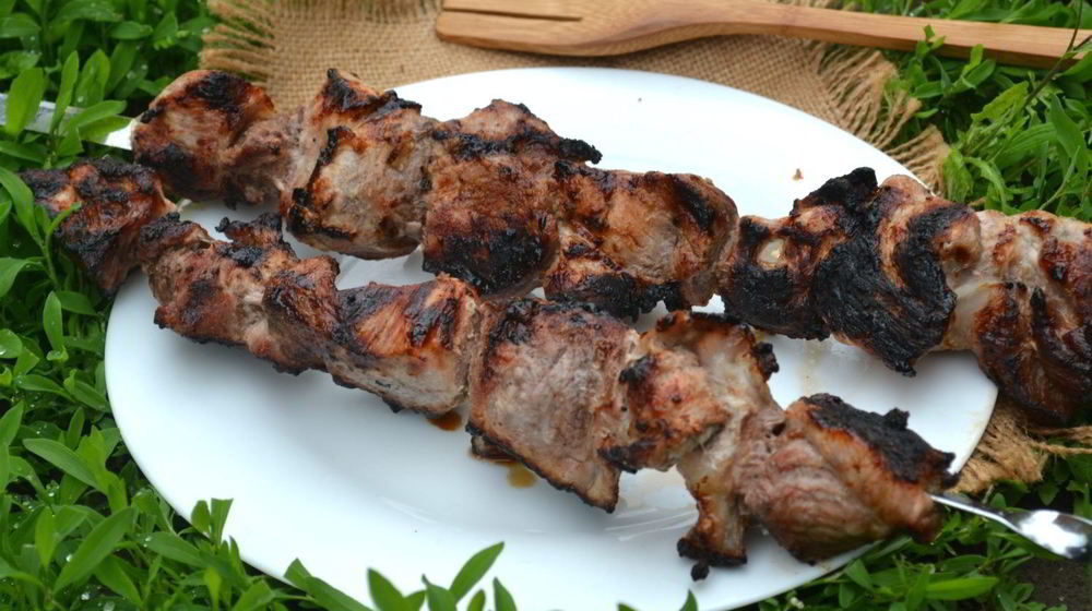 Как приготовить маринад для шашлыка из свинины с кефиром