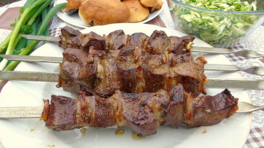 Как приготовить нежный шашлык из печени