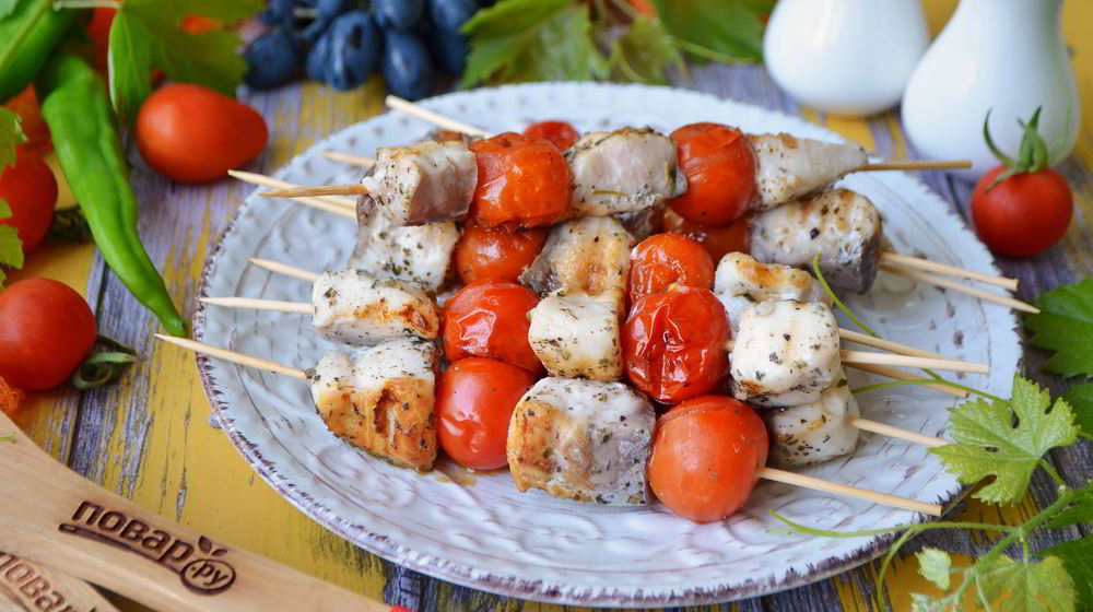 Как приготовить шашлык из рыбы с помидорами черри