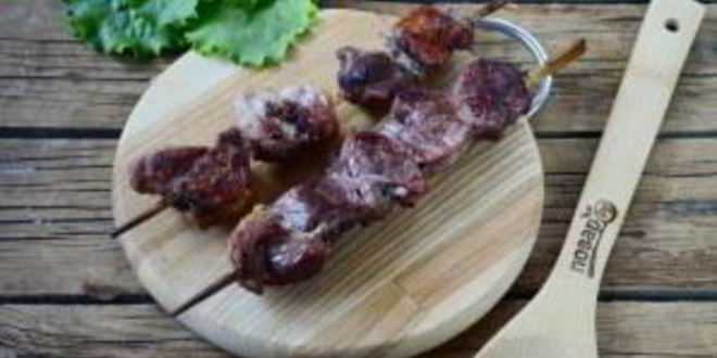 Рецепт свиного шашлыка в лаваше