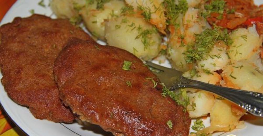 Рецепт шницель под луком