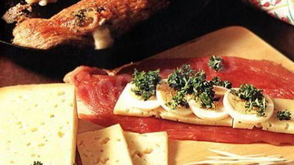 Как приготовить шницель из свинины на сковороде по-датски