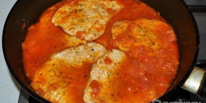 Рецепт шницелей в томатном соусе