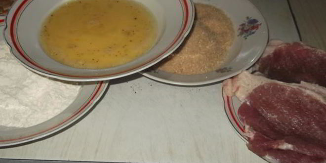 Рецепт свиного шницеля по-венски