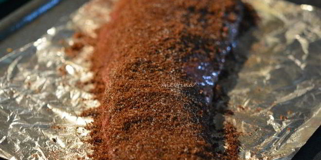 Рецепт флета айрон стейк в кофейно-пряной посыпке