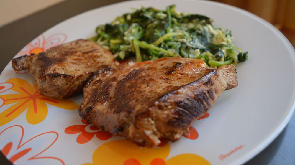 Как приготовить стейк из говядины со шпинатом