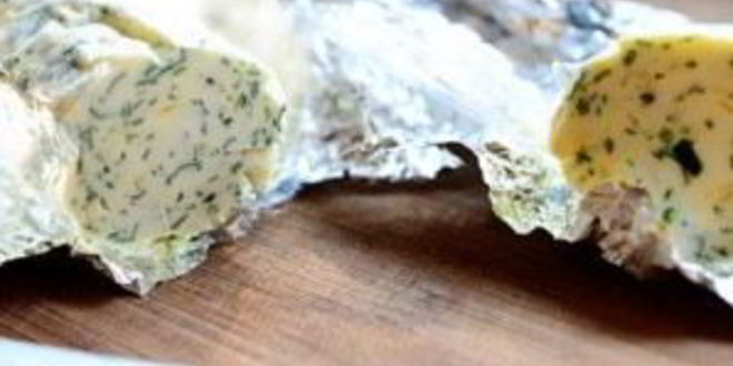 Рецепт стейка на кости с зеленым маслом