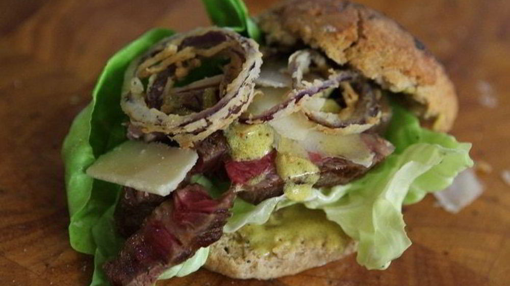 Как приготовить стейк-сэндвич