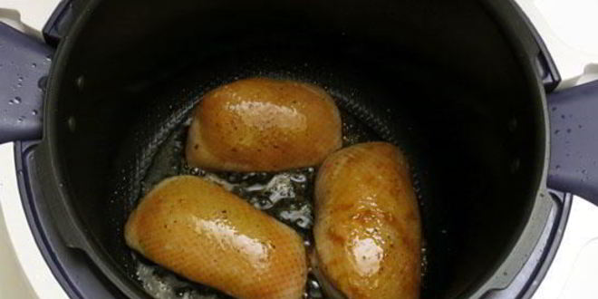 Рецепт стейков из утки с апельсинами в мультиварке