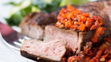 Рецепт Стейков с овощами по-провансальски