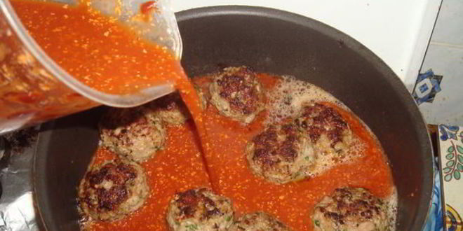 Рецепт итальянских тефтелей в томатном соусе