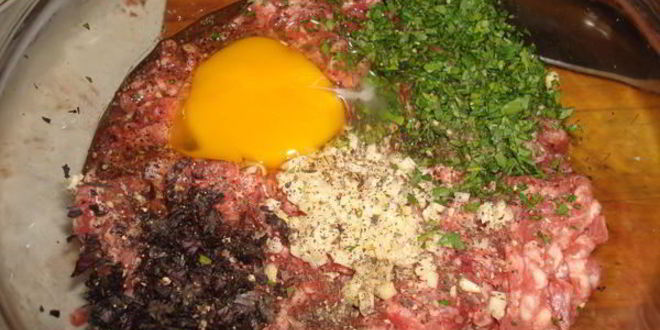 Рецепт итальянских тефтелей в томатном соусе